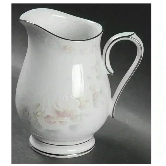 Noritake Carthage Creamer - Picture 1 of 4